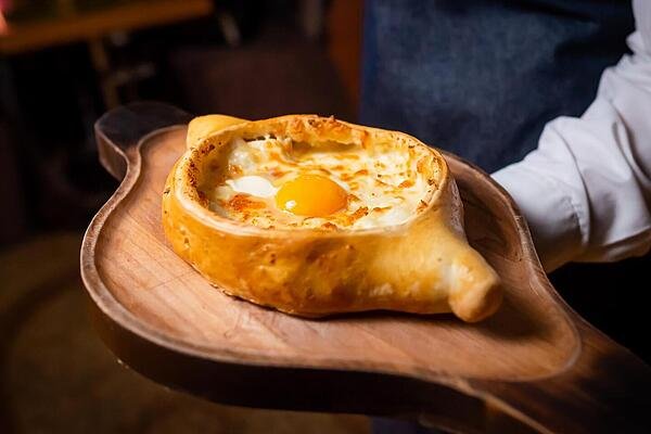 Georgia Cibo (Khachapuri) (1)