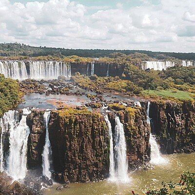 pau-sayrol-mamlWDi9l3c-unsplash